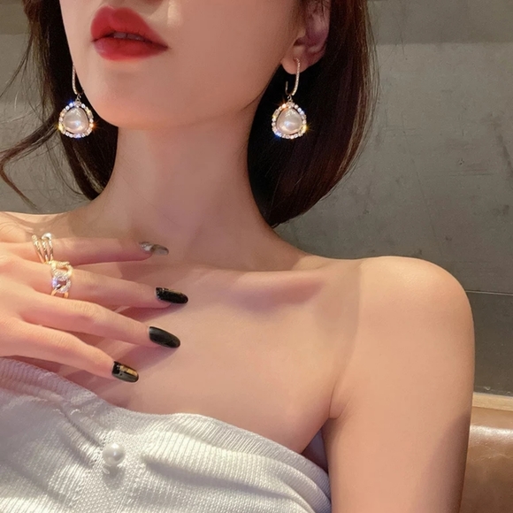 Stunner - Picture 3 of 6